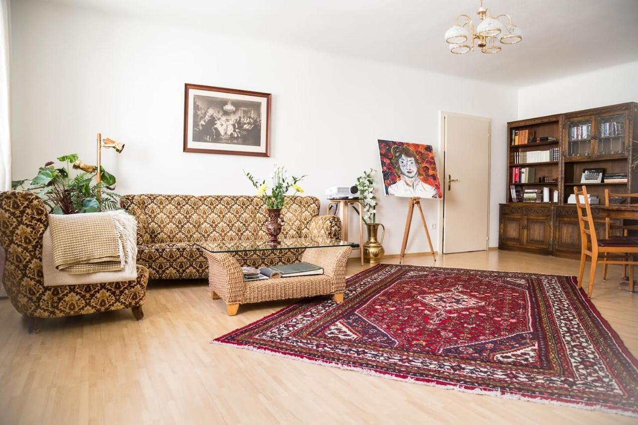 וינה Big, Quiet, Central And Vintage Apartment Directly At The City Center, Close To Metro מראה חיצוני תמונה